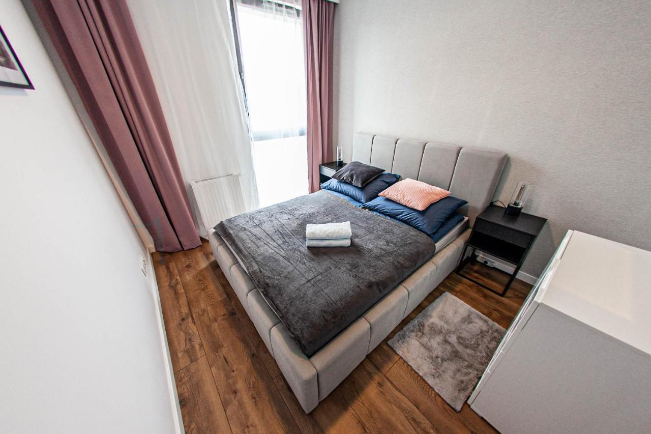 Euro Apartments New Gardens Delux Danzica Esterno foto
